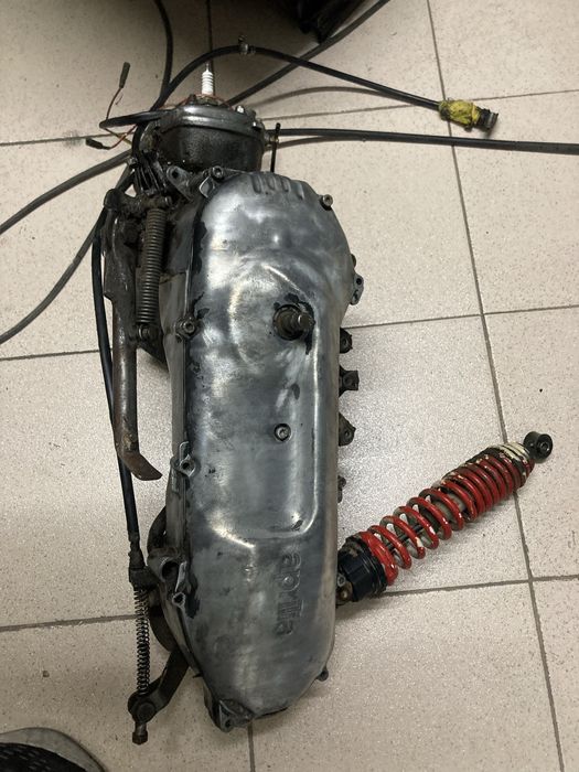 Motor aprilia sr50