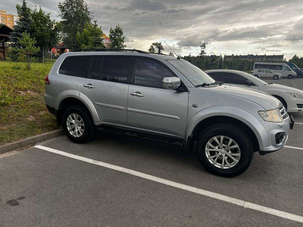 Mitsubishi Pajero Sport 2014