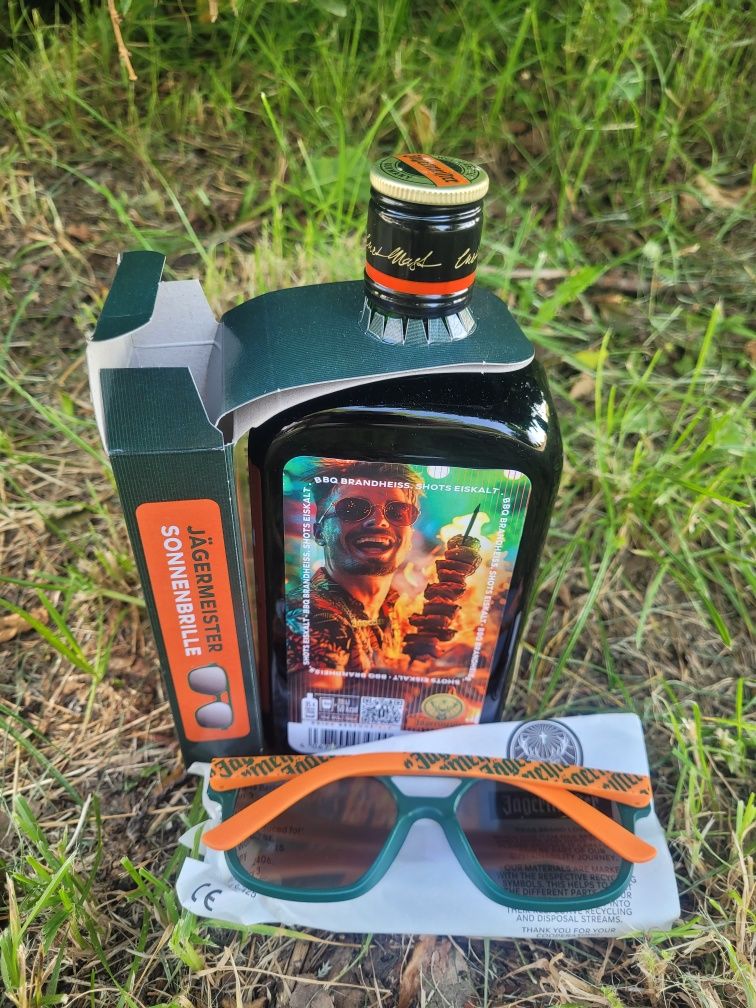 Jagermeister 0.7 plus oryginalne okulary przeciwsłoneczne