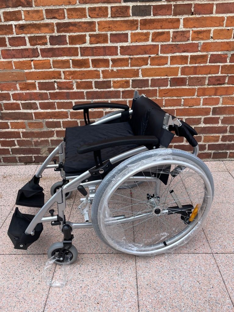 Nowy wózek inwalidzki Vitea Care Active Sport