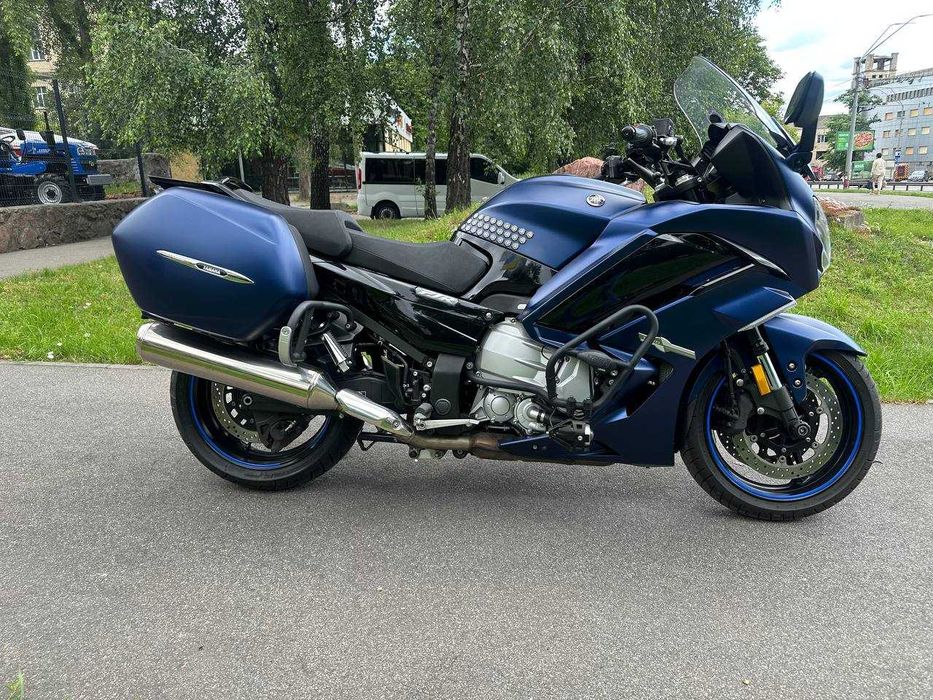 Мотоцикл Yamaha FJR 1300 2020 рік Офіційний