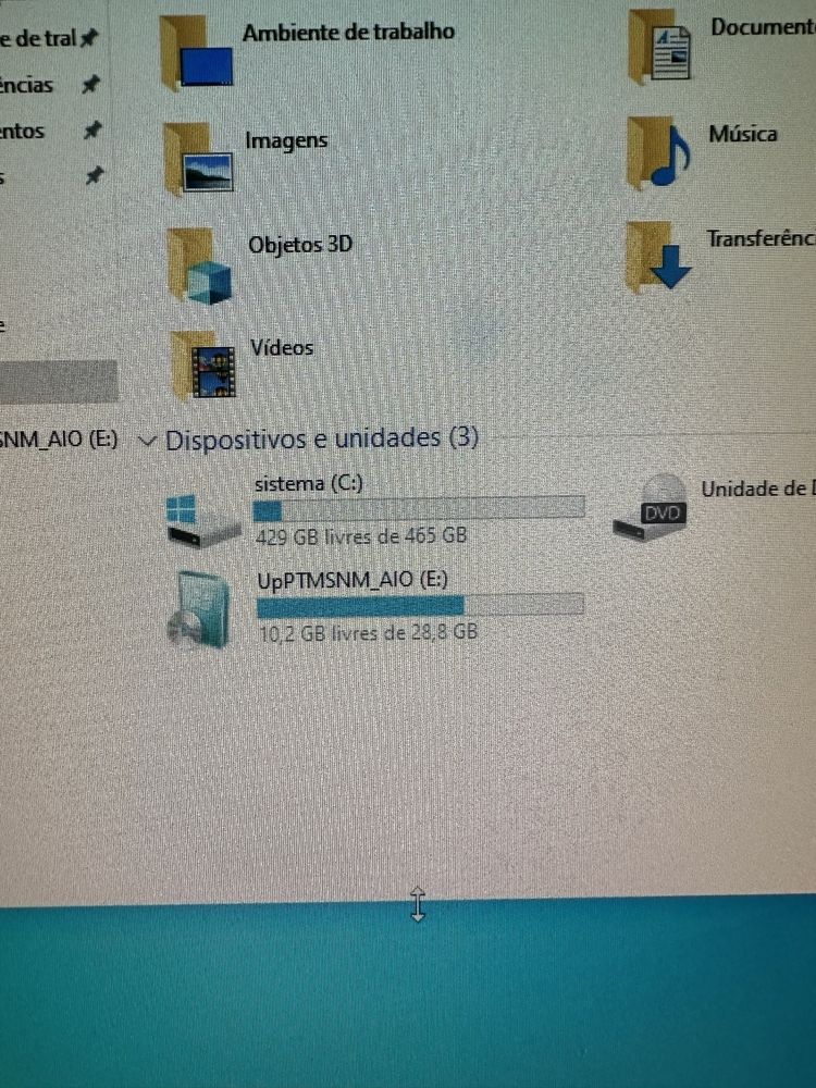 Pc Fujitsu Esperimo E700 com ecrã