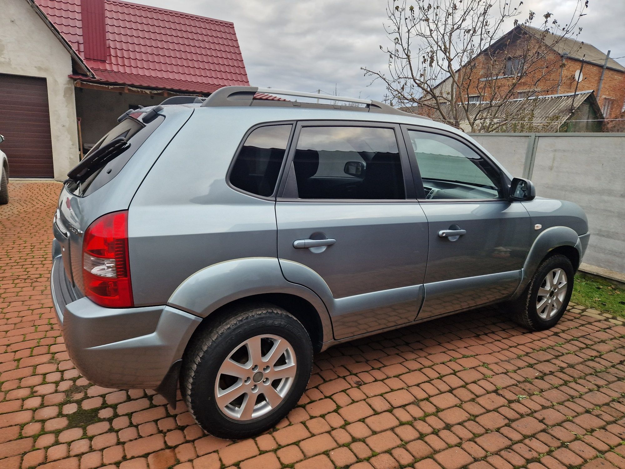 Автомобіль Hyundai tucson