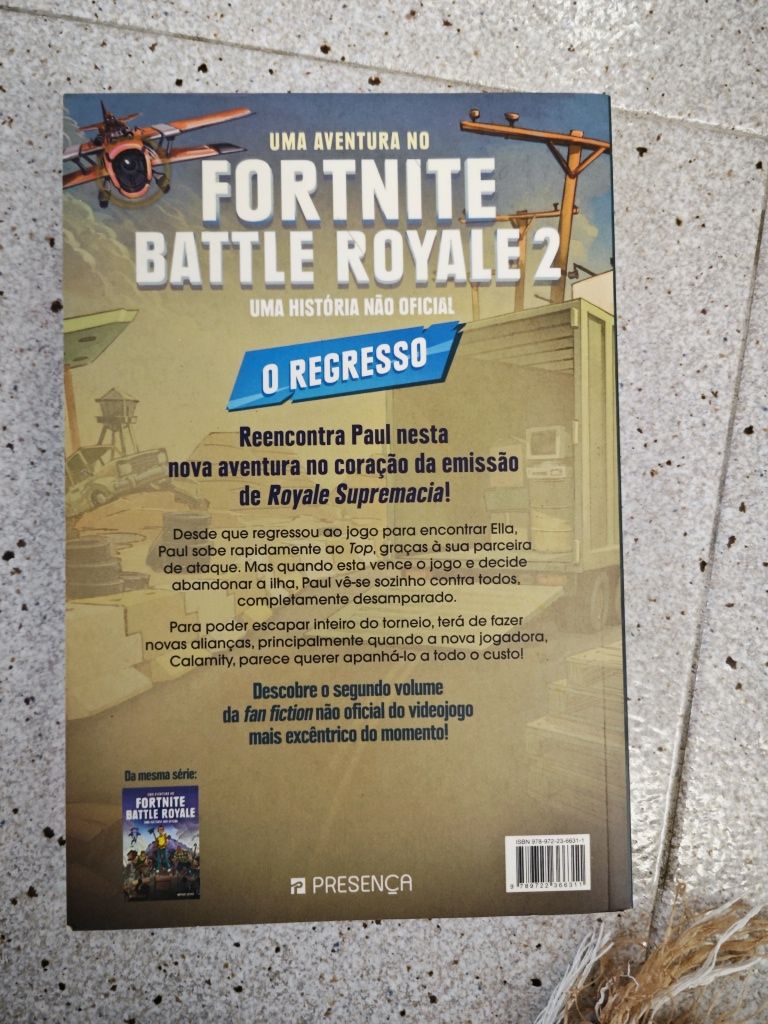 Livro juvenil Fortnite