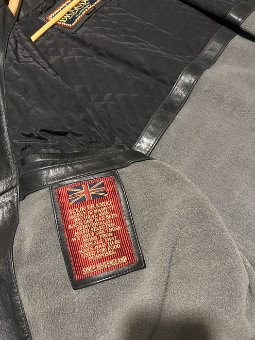 Шкіряна якісна куртка бренду BRANDO