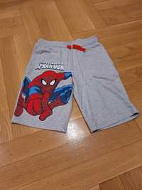 C&A spodenki spiderman 128