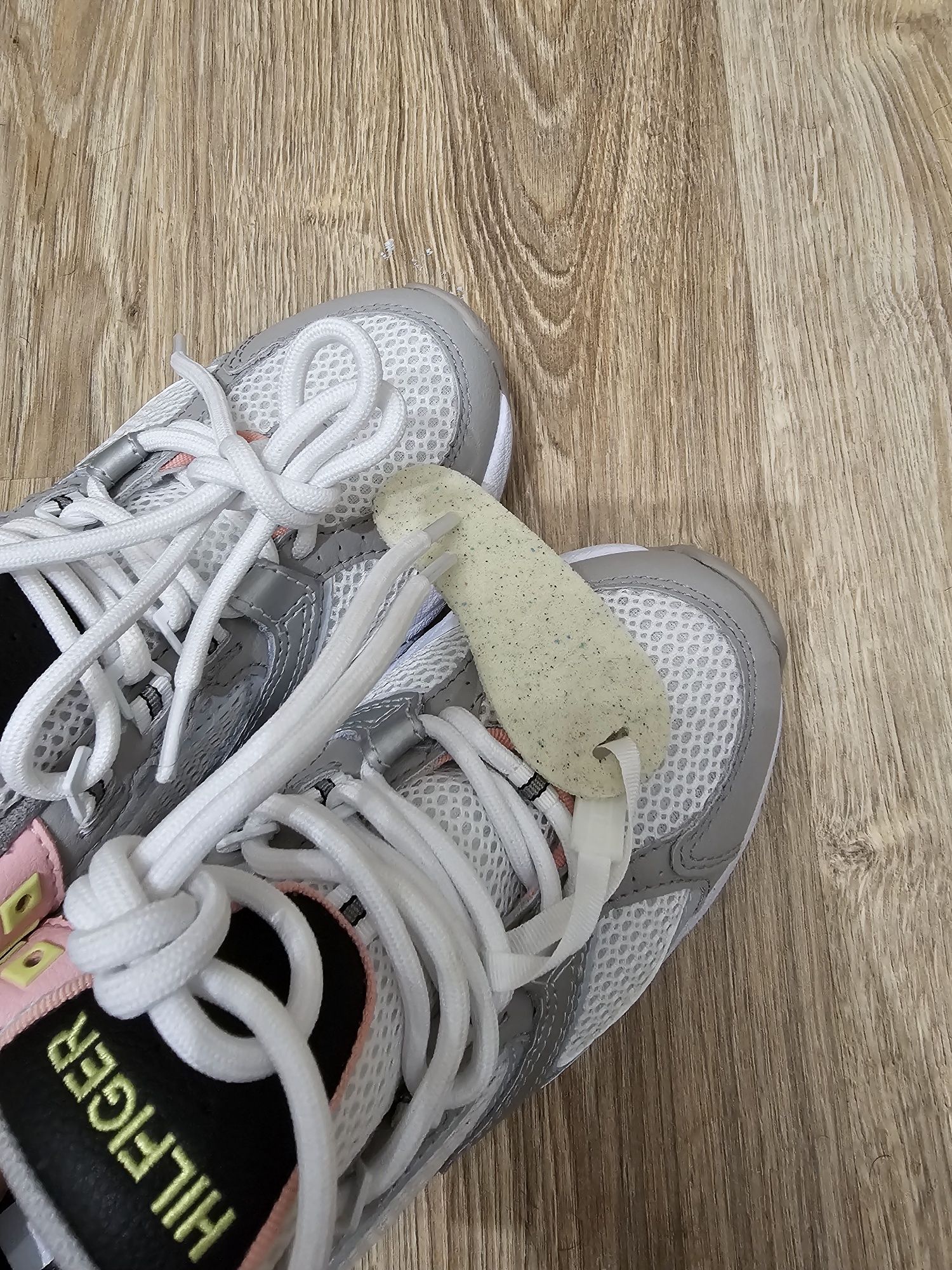 Buty sneakersy jasne sportowe adidasy Nike  Tommy hilfiger 38