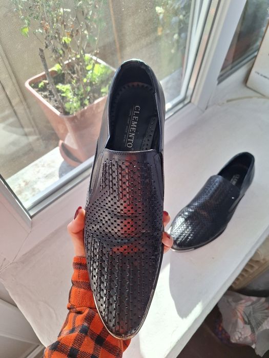 Чоловічі класичні шкіряні туфлі