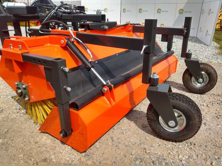 Nowa zamiatarka METAL-TECHNIK szerokość 1,8m-