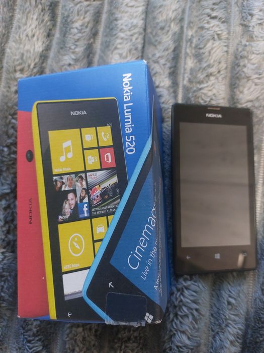Nokia Lumia 520, telefon dotykowy, komórkowy