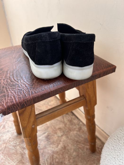 Лофери жіночі чорні 36 розмір