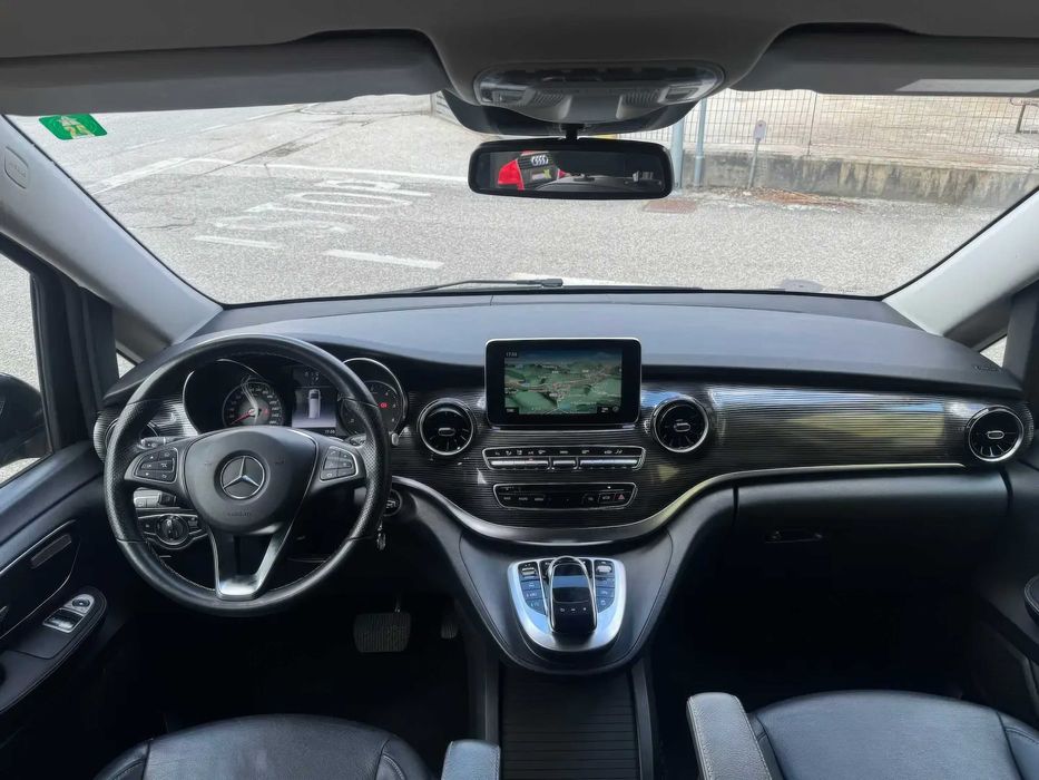 Mercedes-Benz V-class      2019