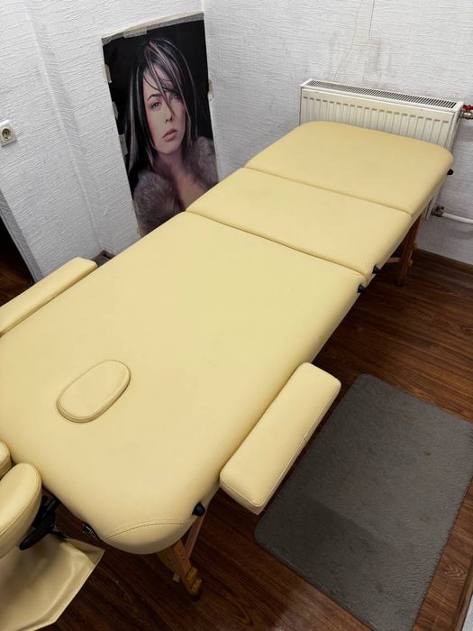 Масажний стіл на 3 секції