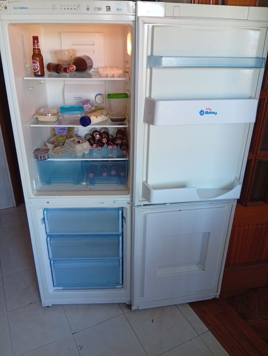 Frigorífico branco
