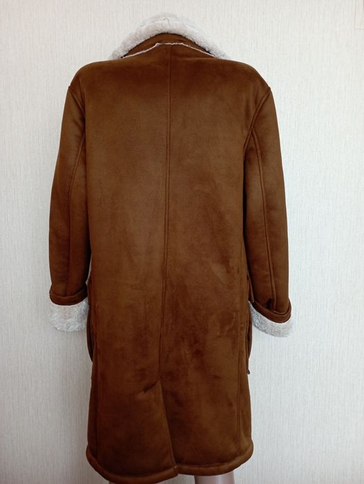 Чудовий брендовий тренч, куртка, еко шубка