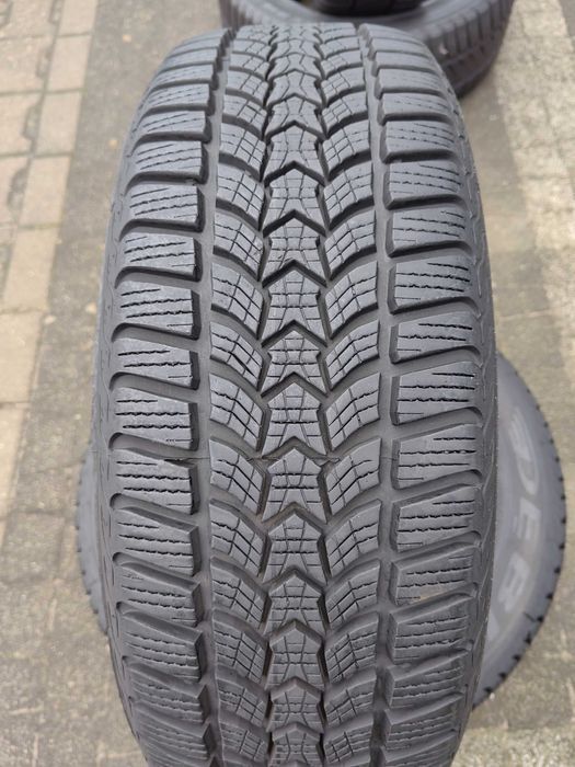 205/60R16 96H Dębica Frigo HP2 para zima 2022 PZ68 SP