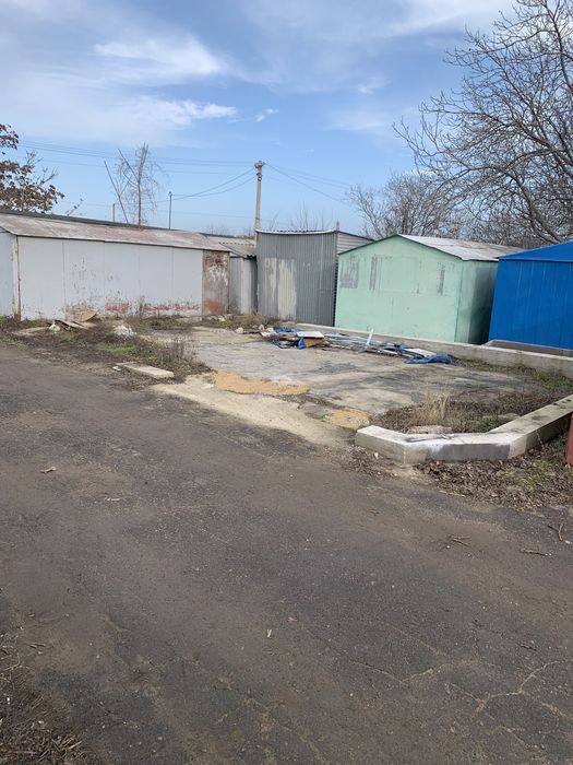 Участок под гараж ,бокс,сто 7/11 м обмен