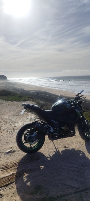 Kawasaki z 800 em excelentes condições