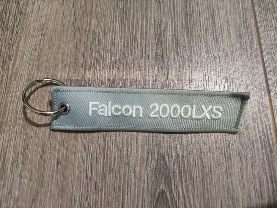 Przywieszka do kluczy "Remove before flight" Falcon 2000LXS