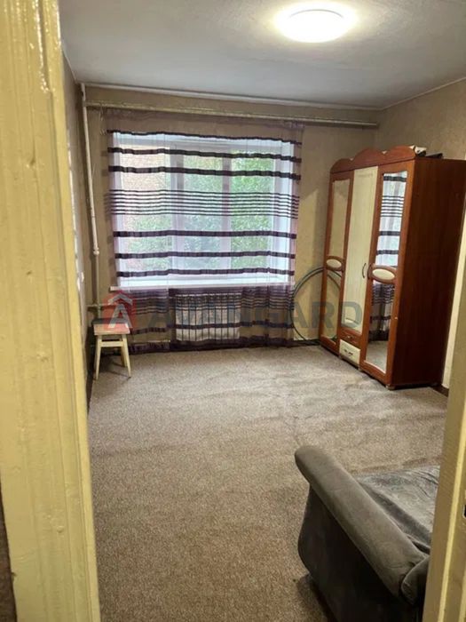 Продаж 2 кімнатної квартири в у зручній локації