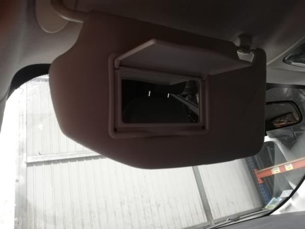 Pála de sol esquerda FORD Ka+