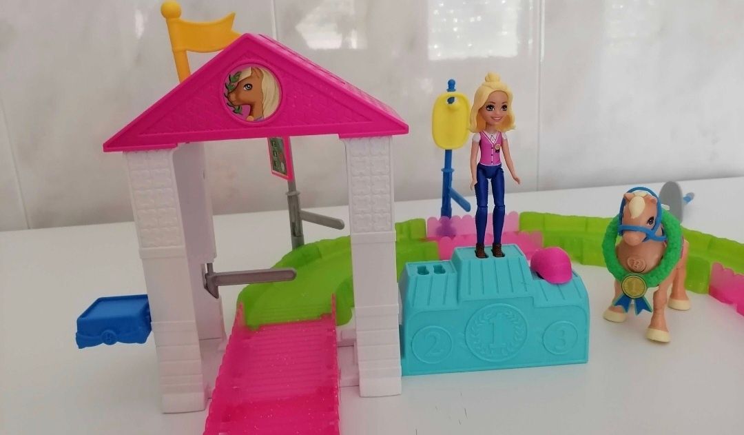 Pista de hipismo da barbie