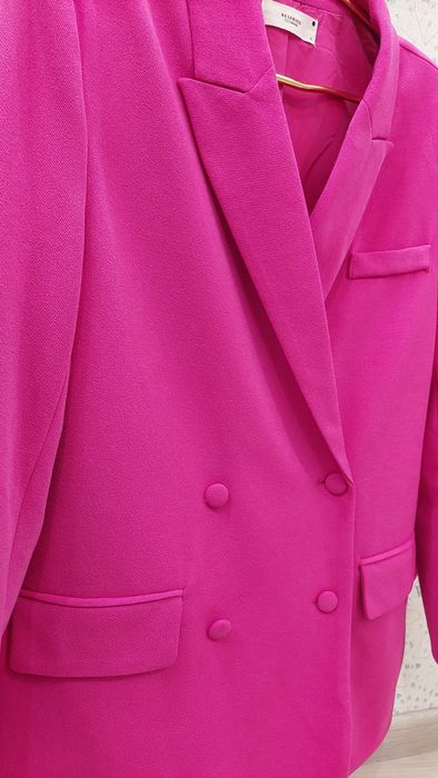 Жіночий піджак Reserved