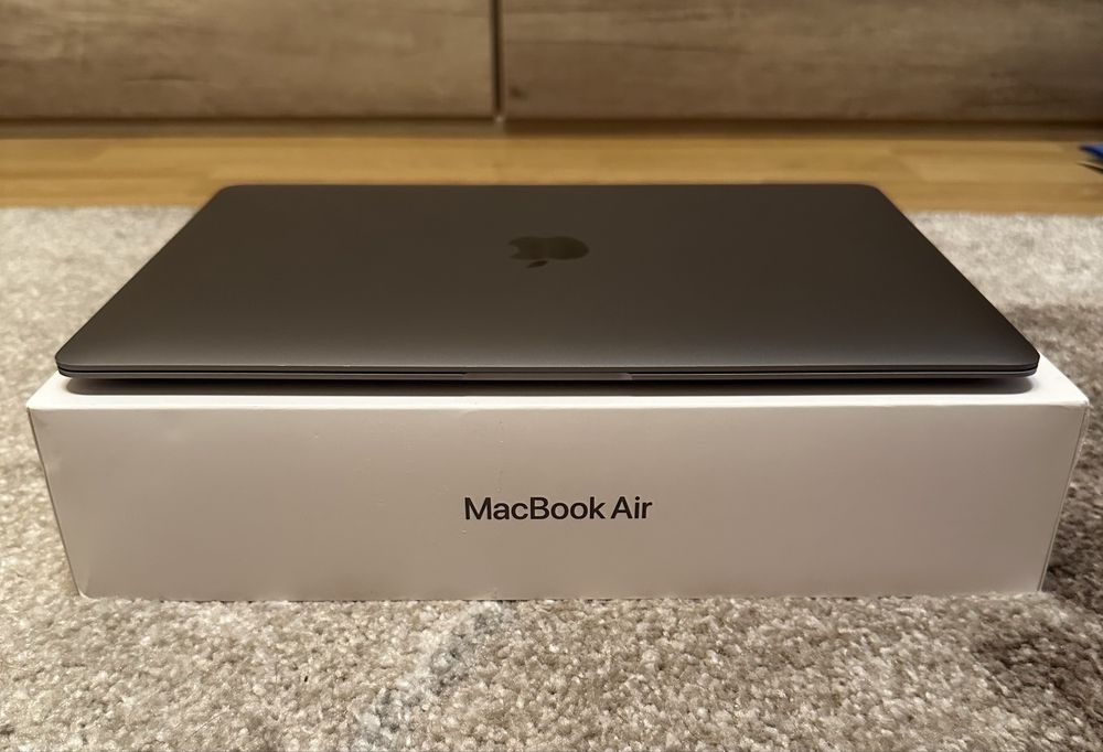 Macbook Air M1 8/512GB/ Space Grey (відмінний стан)