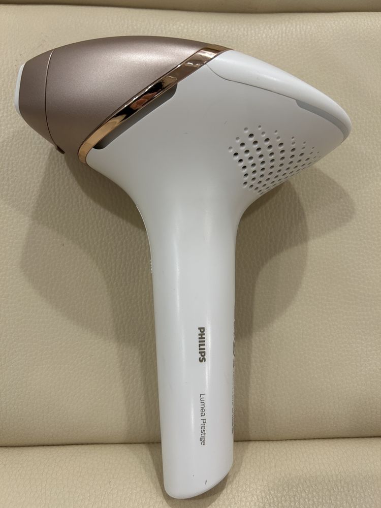 Depilator laserowy Philips Lumea Prestige NL9206AD-4