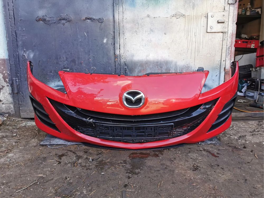 Продам бампер mazda 3 bl