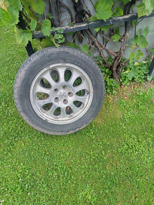 Koła Peugeot 607 z oponami zimowymi