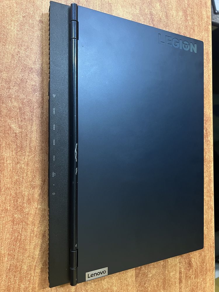 Portatil Gamer - Lenovo 5 (RTX 3070)