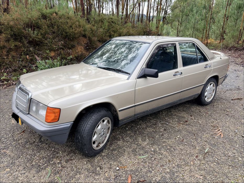 Mercedes 190D 2.5