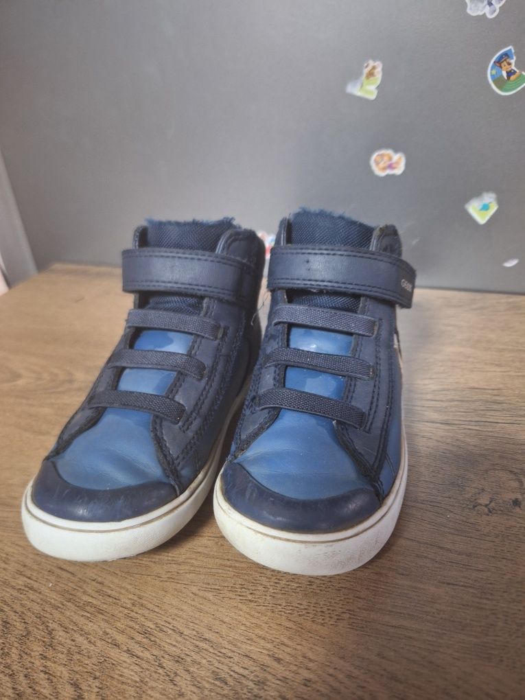 Buty firmy Geox.