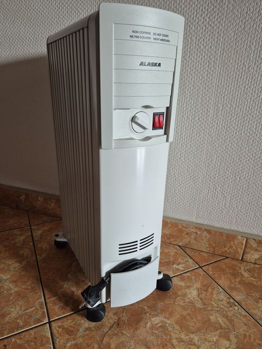 Grzejnik elektryczny olejowy 1500w