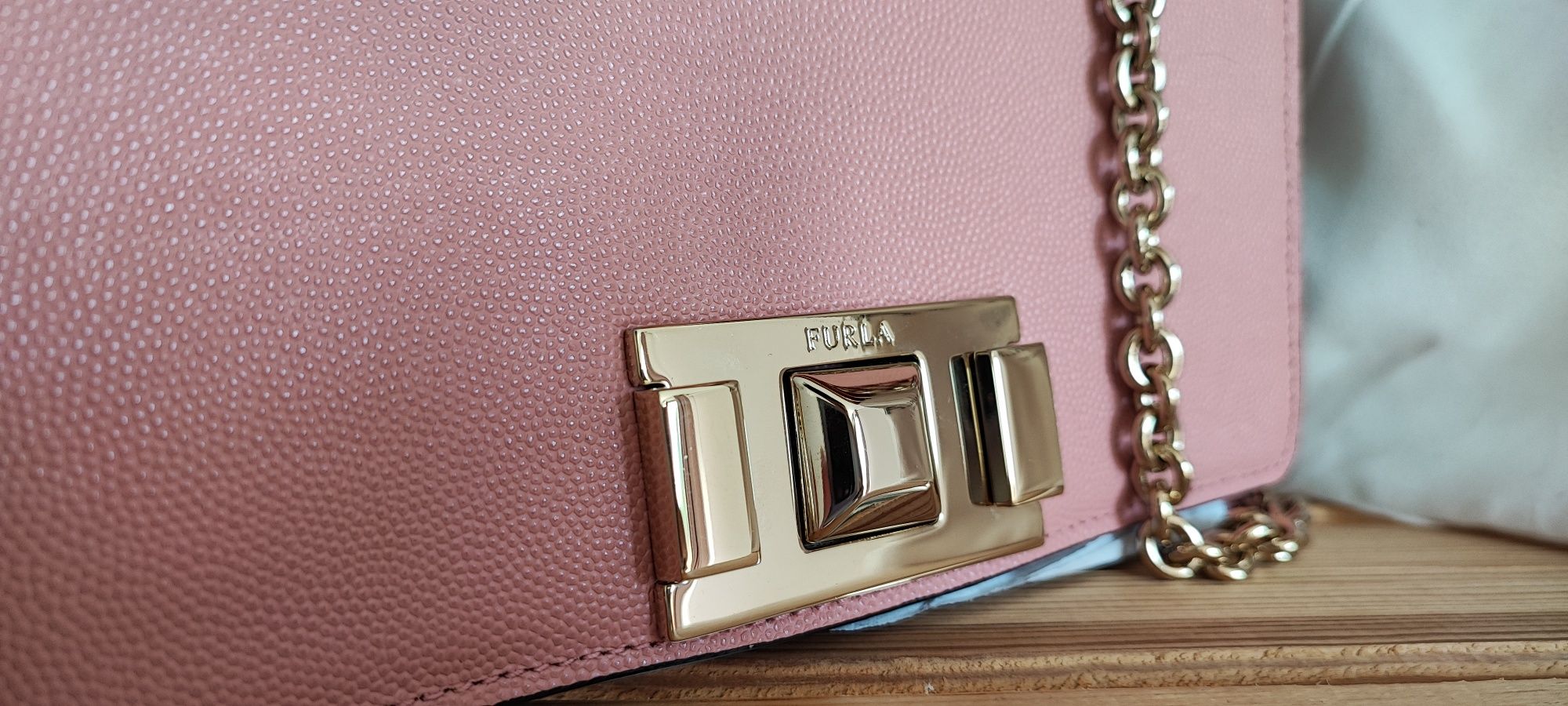 Furla mini crosbody pink