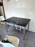 Mesa de Jantar Extensível em Vidro Preto