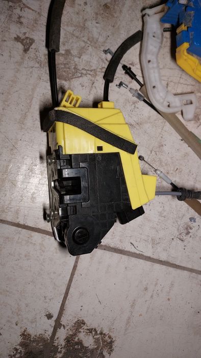 Kia Sportage 4 Hyundai Tucson 3 замок двери задний передний