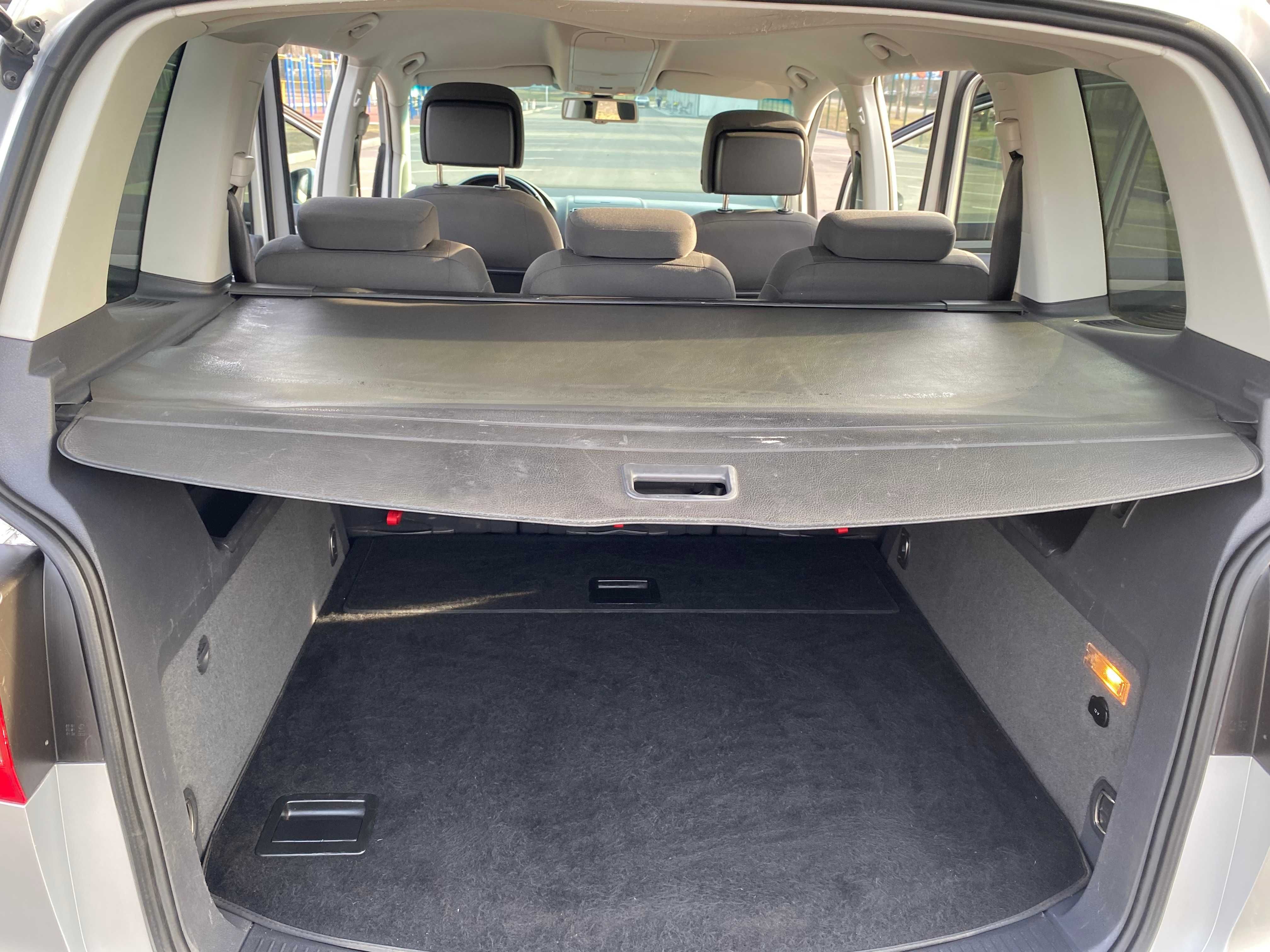Volkswagen Touran 2013