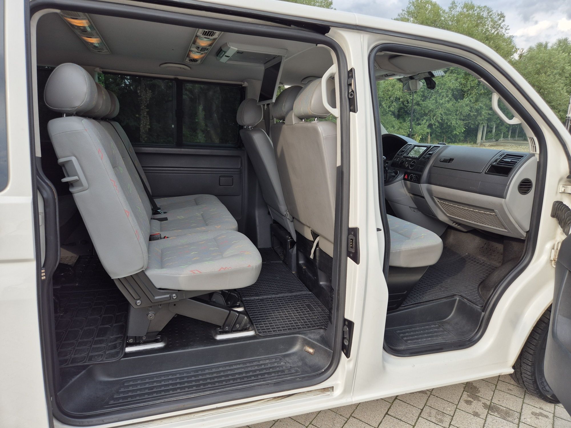 Volkswagen Transporter t5 1.9 Long Caravelle Nawiewy Webasto