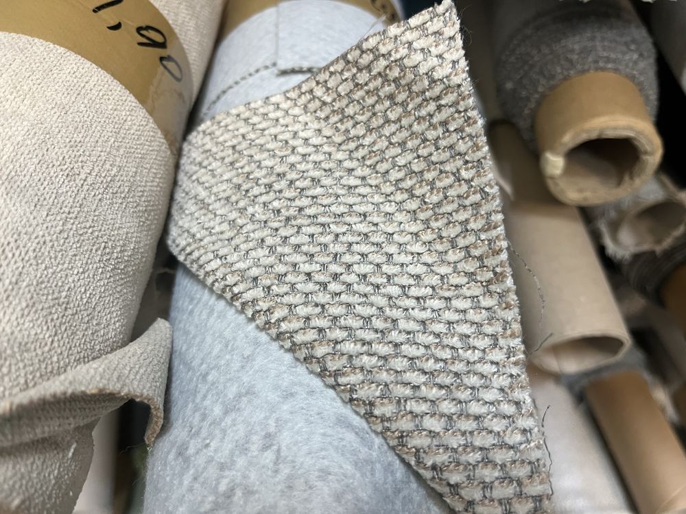 Materiały  obiciowe tapicerowane - skrawki