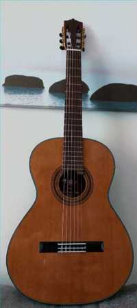 Gitara klasyczna Martinez MC-58 Cedr 4/4 (1500 zł) + inne (200zł)
