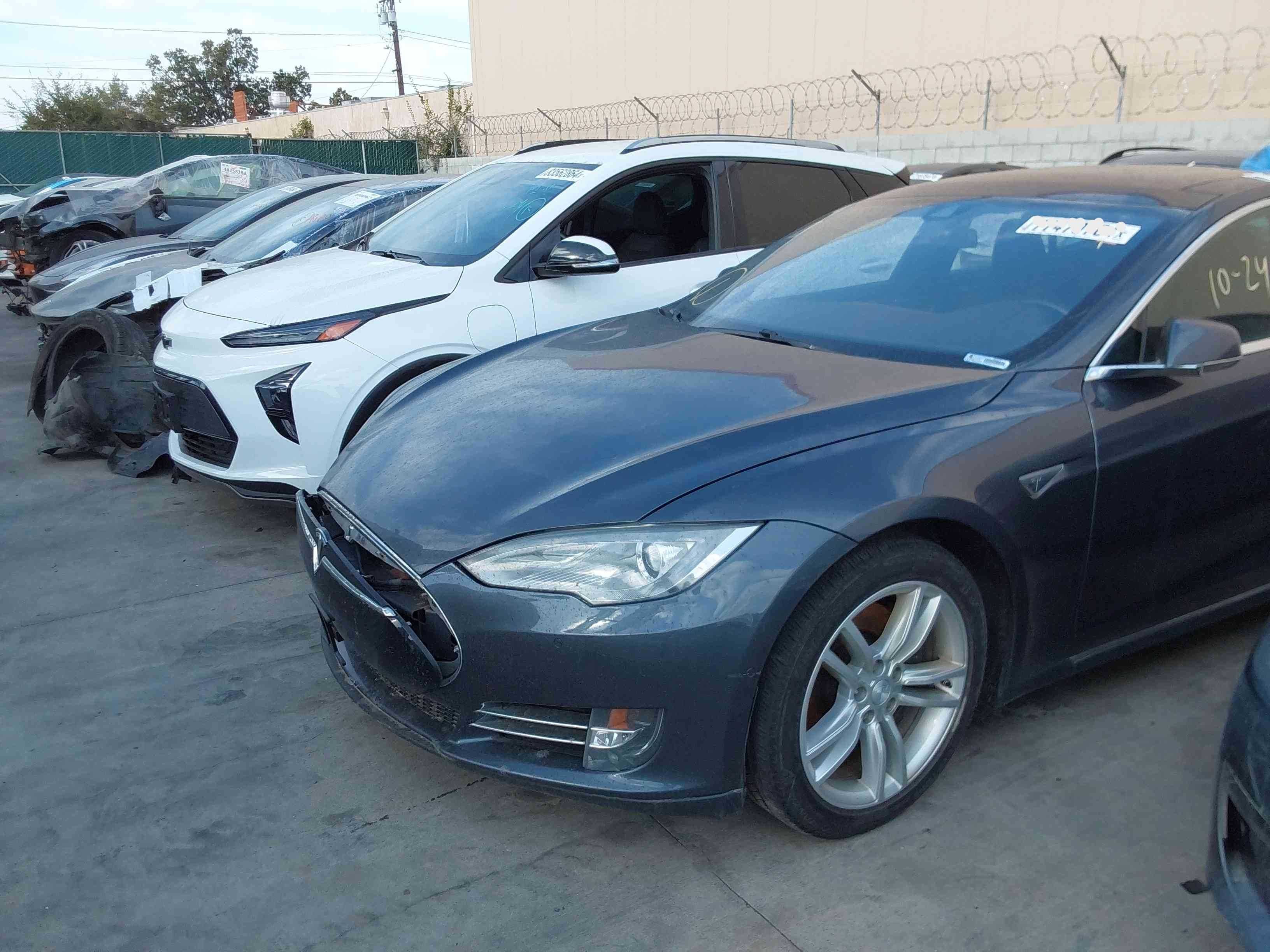 шрот розбір Tesla Model s розборка разборка