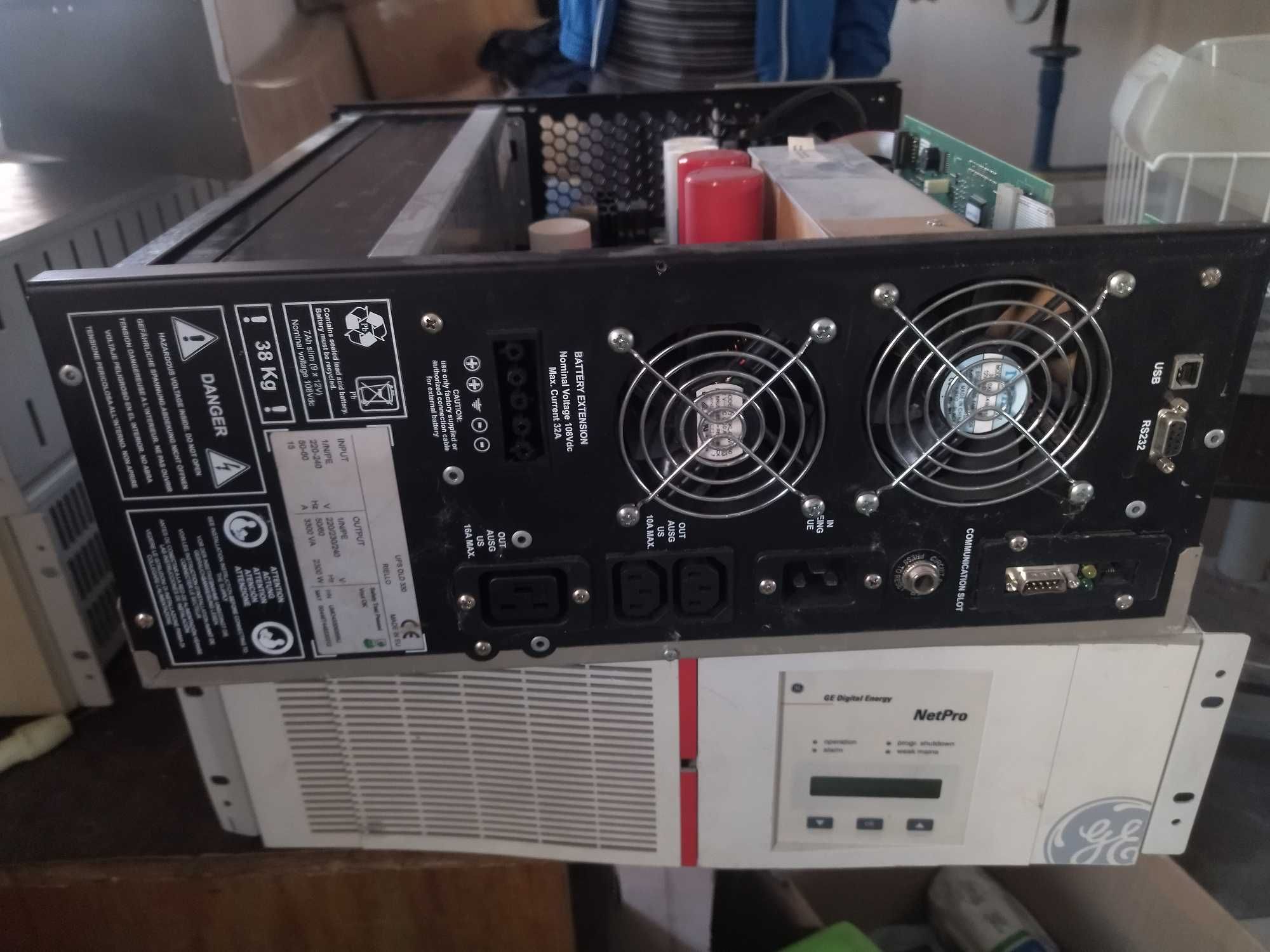 ups riello 3000W. ИБП
