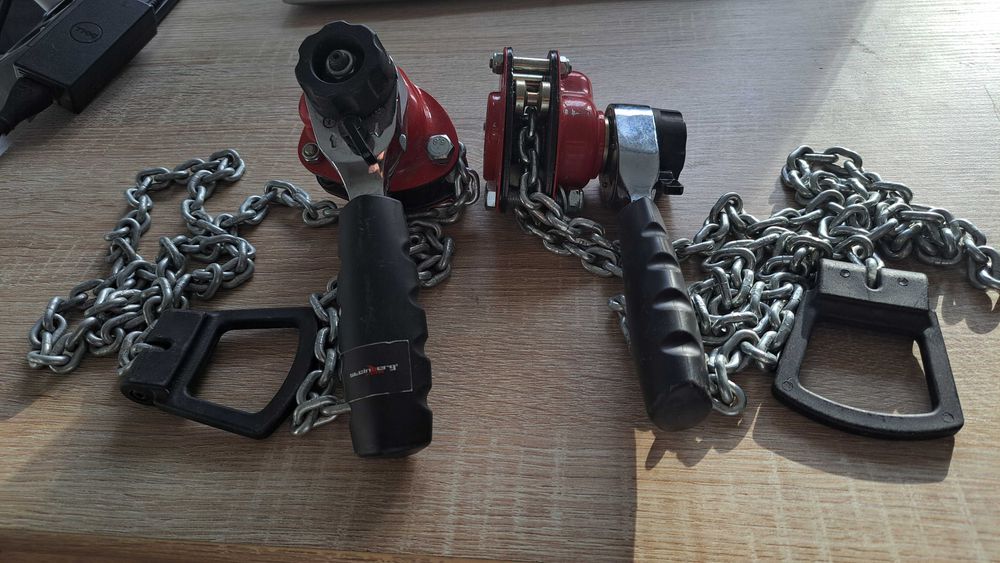 Ręczna wciągarka łancuchowa Steinberg SBS FZ 250/1,5 m za 2 sztuki