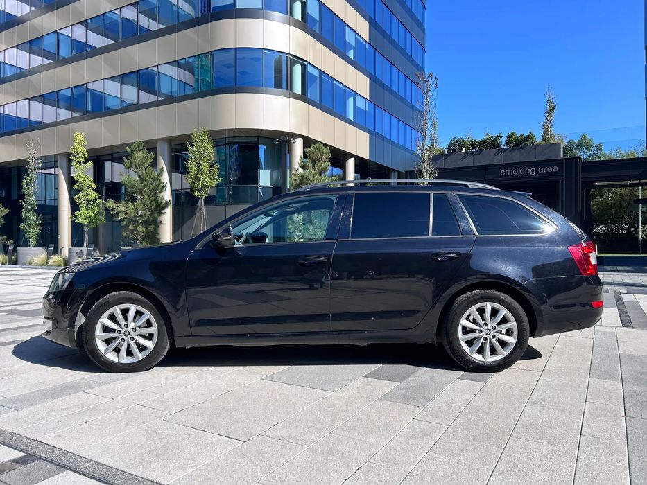 Skoda Octavia Skoda Octavia 1.6 TDI DSG kombi, pojemna, wygodna i oszczędna