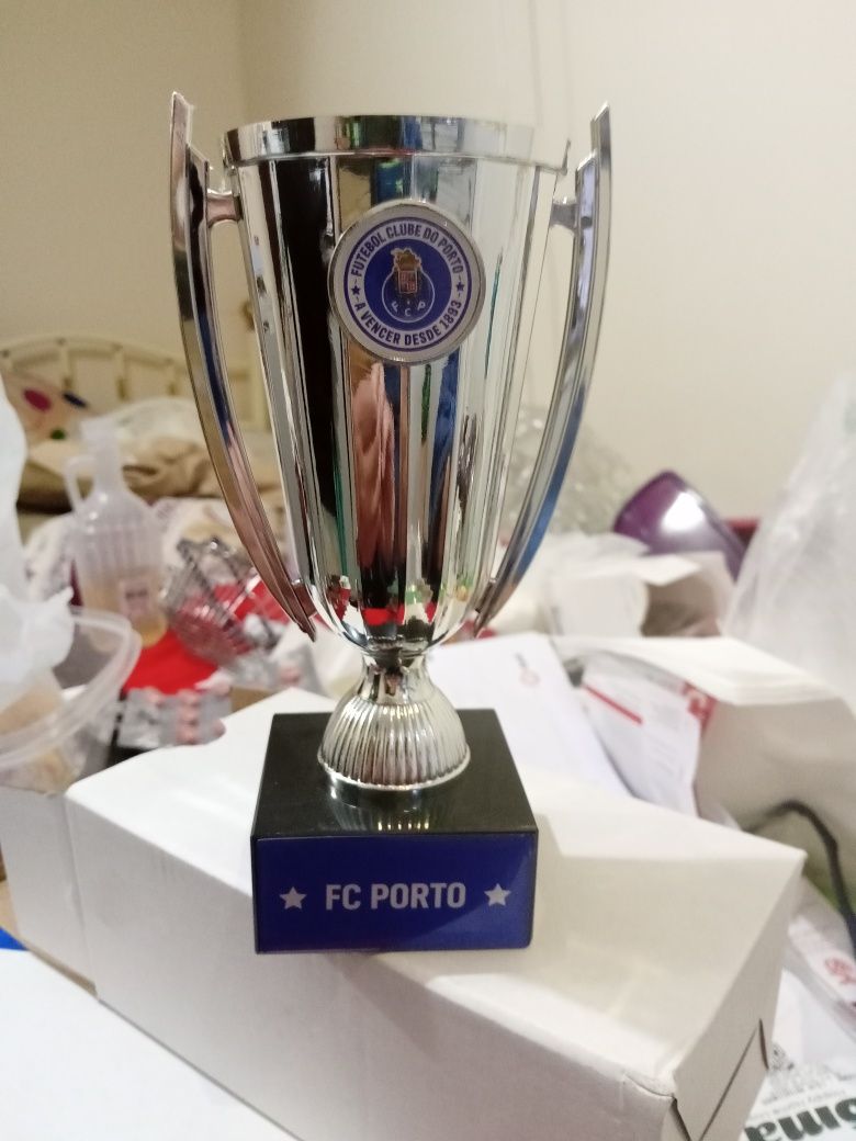 Taça de vencedor da taça de Portugal 2023.Porto