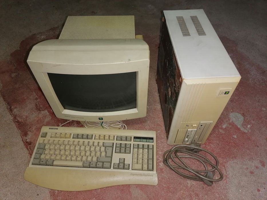 Zenith Data Systems - computador fixo VINTAGE