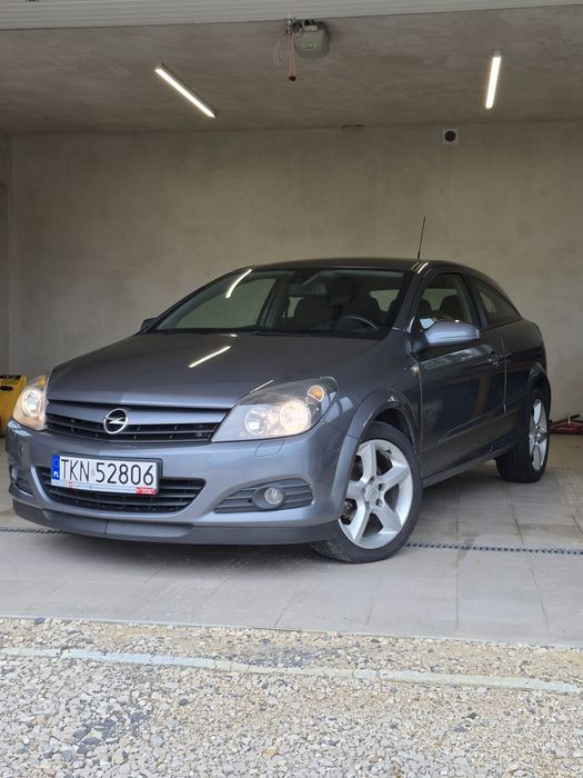 Opel Astra H GTC 1.8 125km