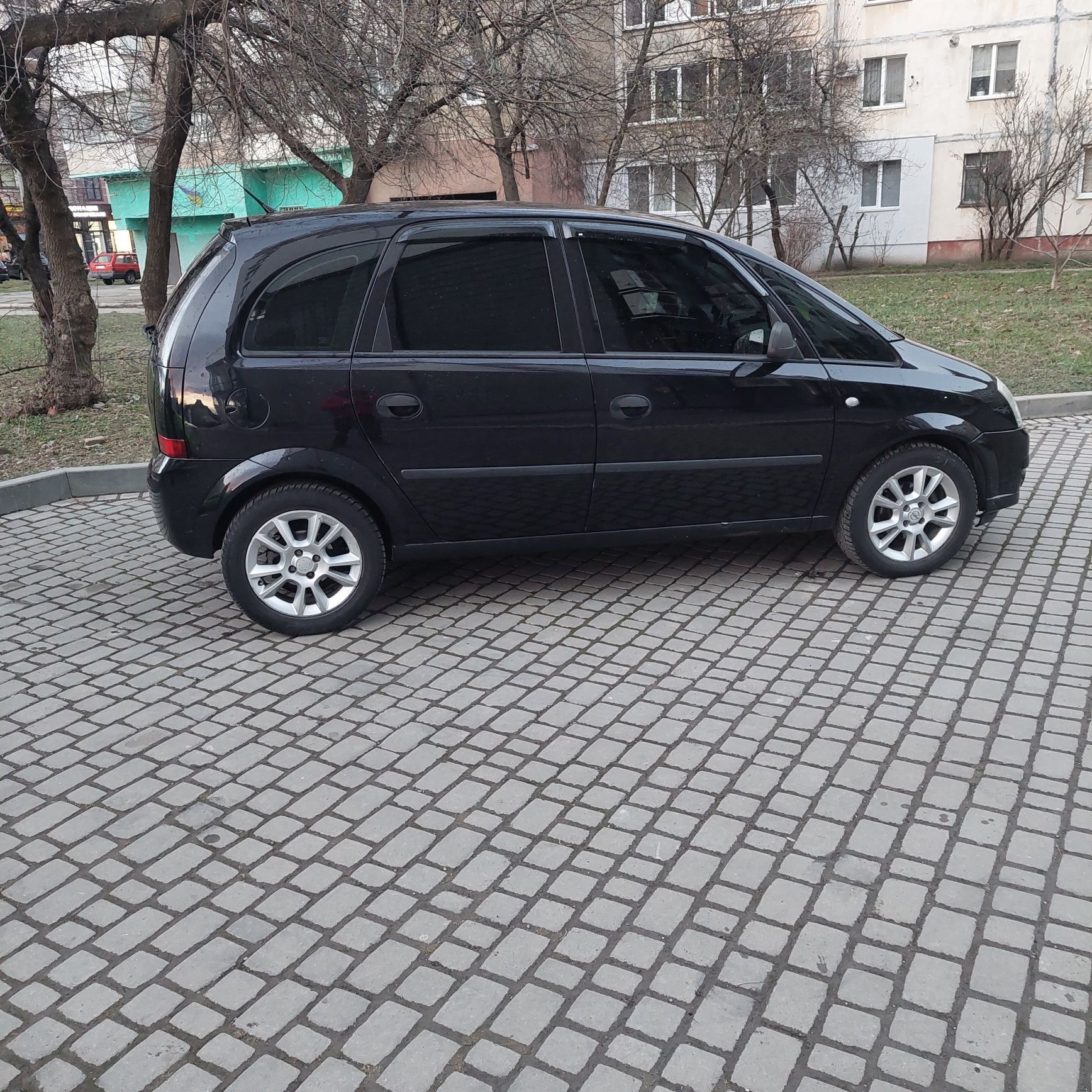 Opel Meriva 2010року